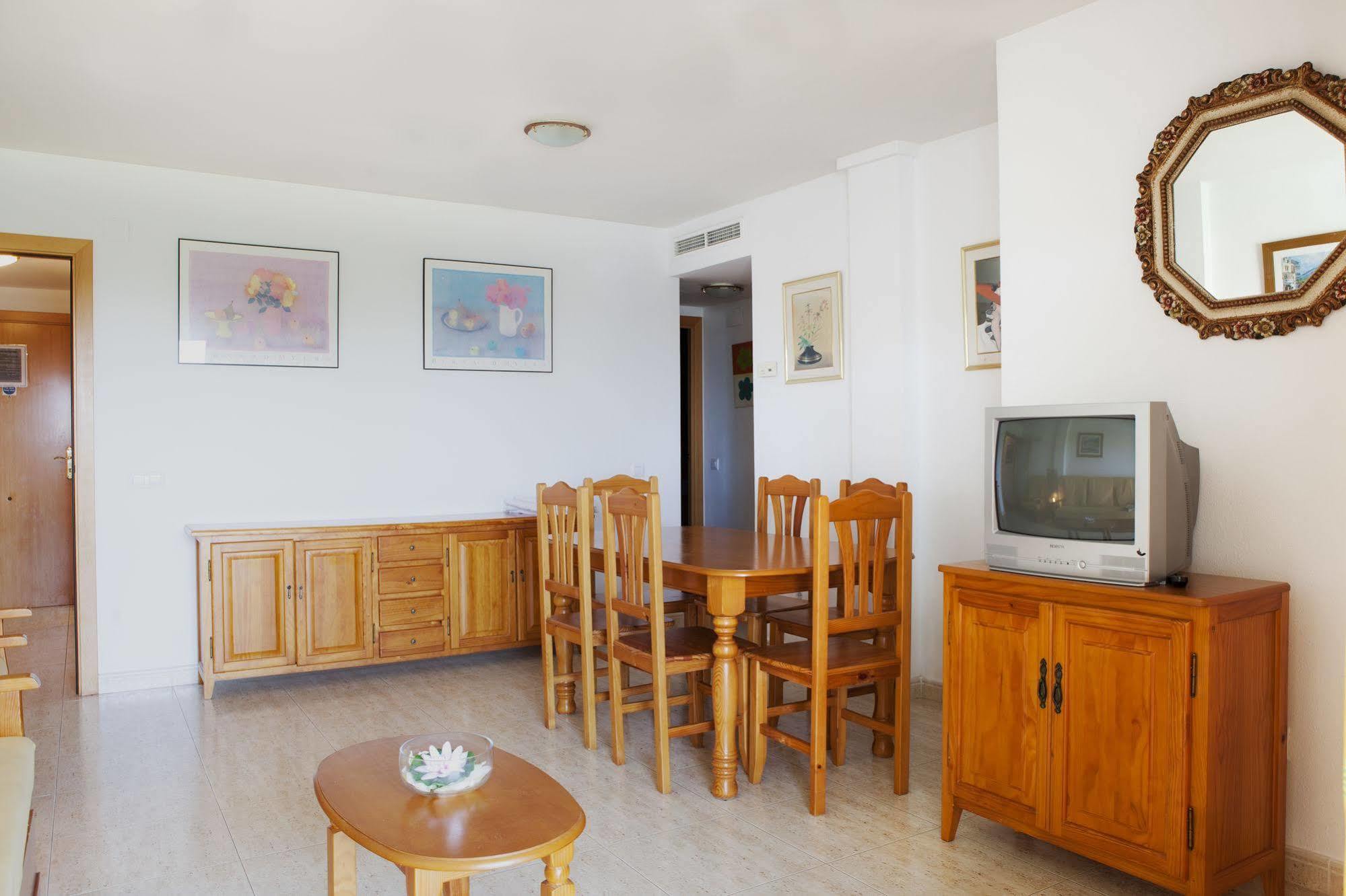 Ibersol Siesta Dorada Apartment Salou Luaran gambar
